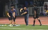 [ẢNH] Những phản ứng của HLV Park Hang Seo trên sân cỏ để bảo vệ học trò